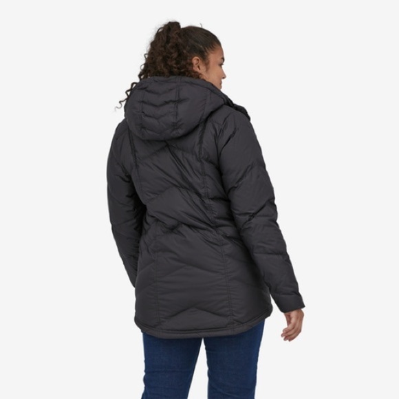 Patagonia Women's Down With It Puffer Jacket - Picture 2 of 8